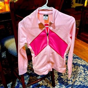 Nike light weight dri fit athletic pink girls size large jacket with zipper